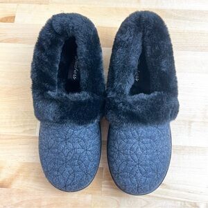 Skechers Cozy Campfire Bright Blossom‎ Gray Fur Lined In/ Outdoor Slippers 5.5